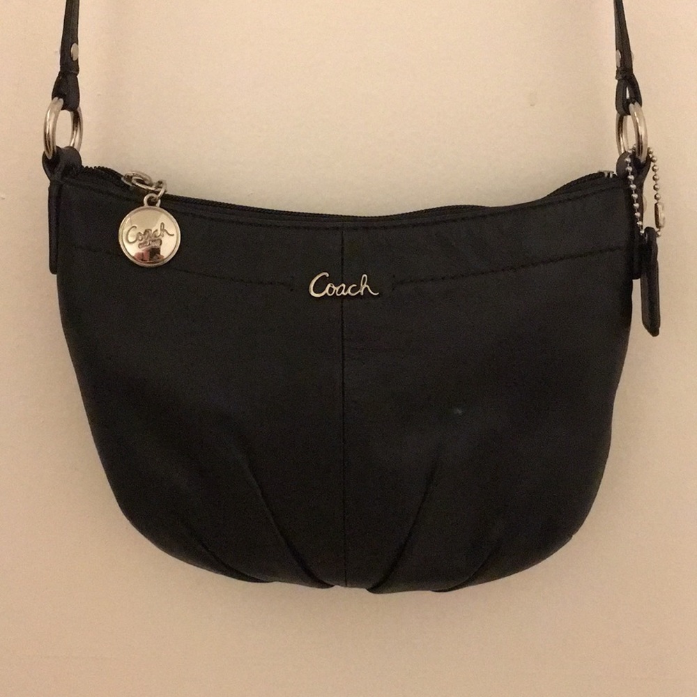 COACH - SMALL CROSSBODY - BLACK